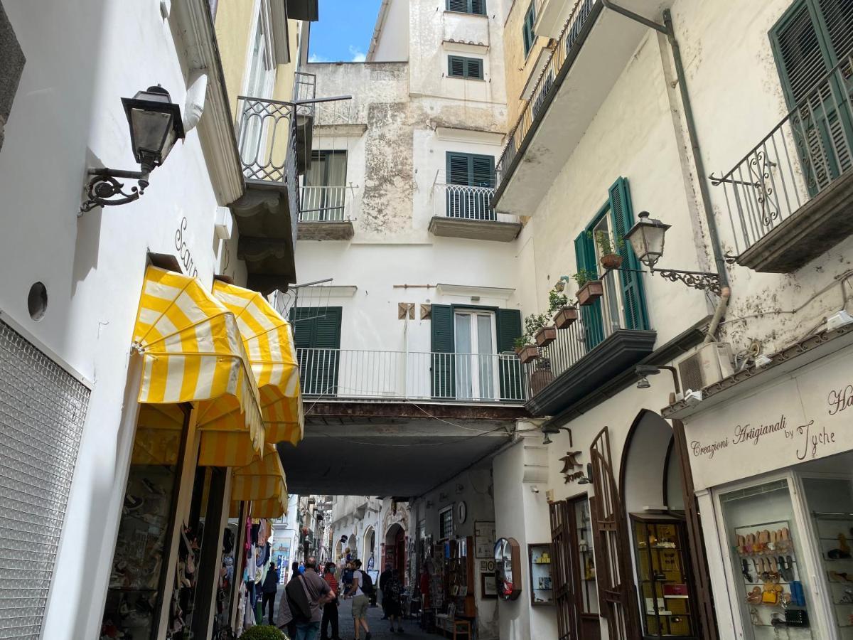 Appartement Peonia à Amalfi Extérieur photo